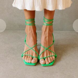 〰️ alohas sandals